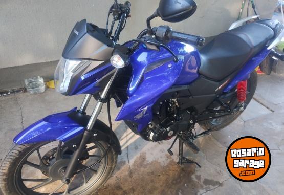 Motos - Honda Twister CB125 2023 Nafta 3500Km - En Venta