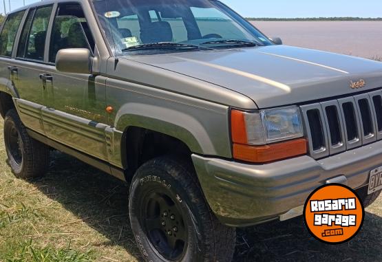 Camionetas - Jeep Gran Cherokee 1997 Nafta 161000Km - En Venta