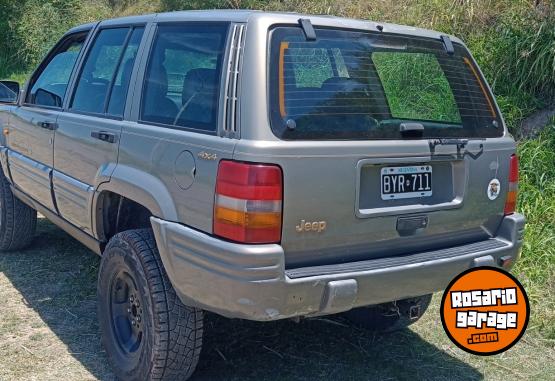 Camionetas - Jeep Gran Cherokee 1997 Nafta 161000Km - En Venta