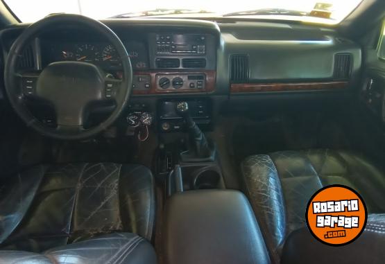 Camionetas - Jeep Gran Cherokee 1997 Nafta 161000Km - En Venta