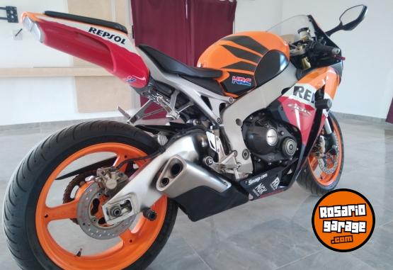 Motos - Honda Cbr 1000 2009 repsol 2009 Nafta 26000Km - En Venta