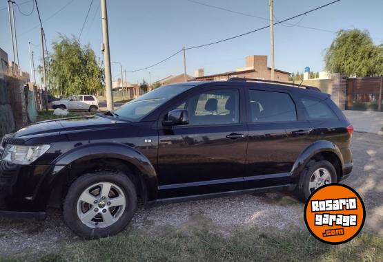 Camionetas - Dodge Journey 2011 GNC 217000Km - En Venta