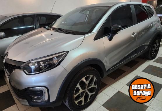 Autos - Renault Captur 2019 Nafta 87000Km - En Venta