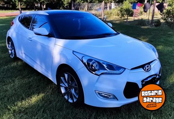 Autos - Hyundai Veloster 2017 Nafta 70000Km - En Venta