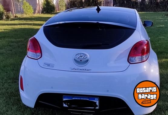 Autos - Hyundai Veloster 2017 Nafta 70000Km - En Venta