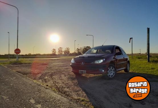 Autos - Peugeot 206 XR PREMIUN 1.6 3P 2004 Nafta 195000Km - En Venta