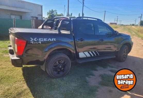 Camionetas - Nissan Frontier 2023 Diesel 16000Km - En Venta