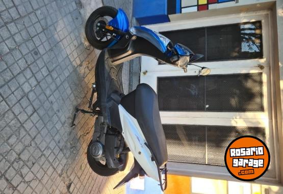 Motos - Kymco Agility 125 2023 Nafta 7290Km - En Venta