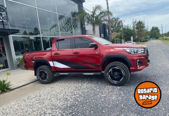 Camionetas - Toyota Hilux GR-S 2.8 AT 2019 Diesel 140000Km - En Venta