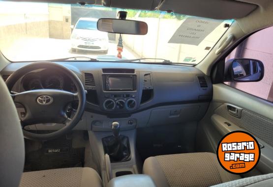 Camionetas - Toyota Hilux 4x2 2010 Diesel 170000Km - En Venta