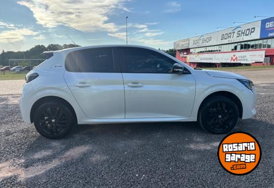 Autos - Peugeot 208 STYLE 1.6 AT 2023 Nafta 30000Km - En Venta