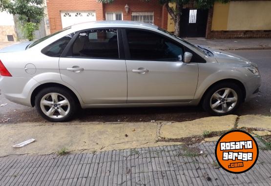 Autos - Ford Focus Bora 408 Cruze 2011 Nafta 140000Km - En Venta