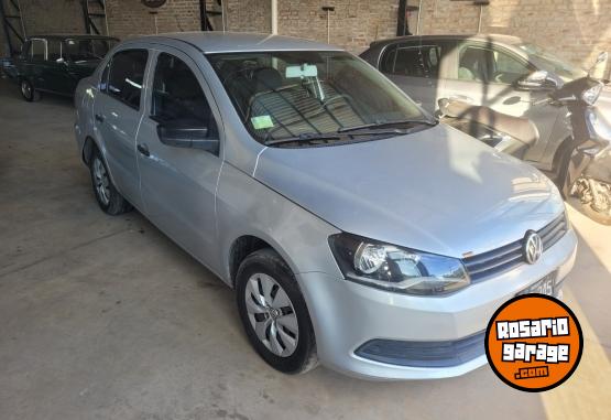 Autos - Volkswagen Voyage 2013 Nafta 128000Km - En Venta