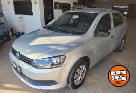 Autos - Volkswagen Voyage 2013 Nafta 128000Km - En Venta