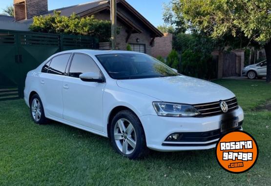 Autos - Volkswagen Vento 2017 Nafta 95000Km - En Venta