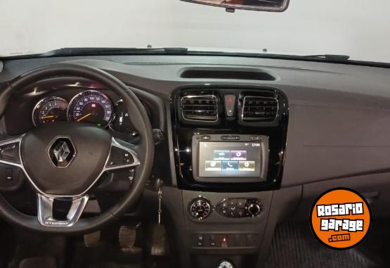 Autos - Renault STEPWAY PH2 INTENS 1,6 16 2022 Nafta 26829Km - En Venta