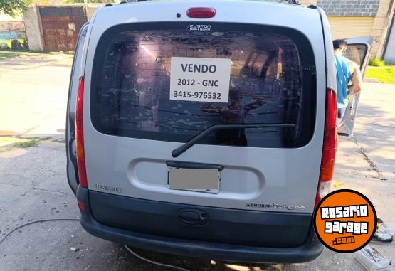 Utilitarios - Renault Kangoo 2012 GNC 214000Km - En Venta