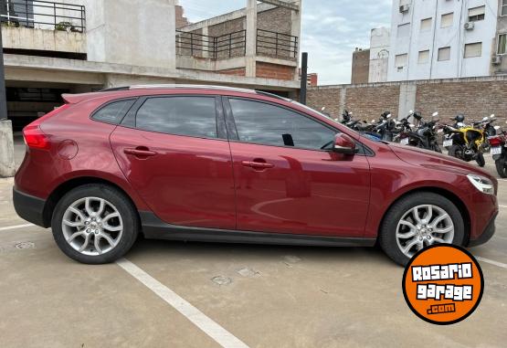 Autos - Volvo V40 2018 Nafta 37000Km - En Venta