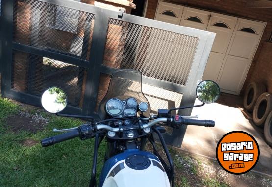 Motos - Royal Enfield Himalayan 2022 Nafta 28500Km - En Venta