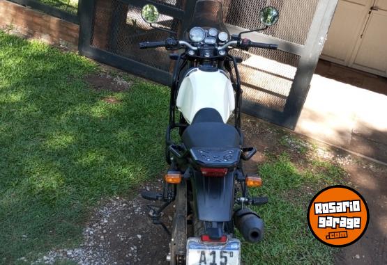 Motos - Royal Enfield Himalayan 2022 Nafta 28500Km - En Venta