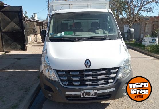 Utilitarios - Renault Chasis 2015 Diesel 150000Km - En Venta