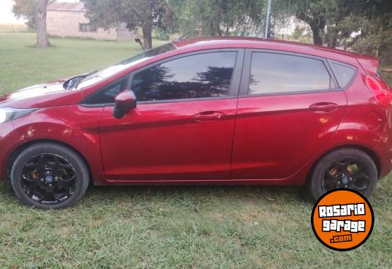 Autos - Ford Fiesta 2015 Nafta 240000Km - En Venta