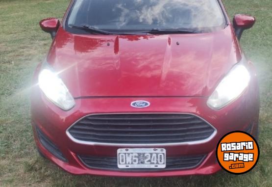 Autos - Ford Fiesta 2015 Nafta 240000Km - En Venta