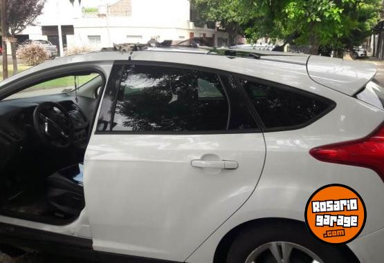 Autos - Ford Focus 2014 Nafta 146000Km - En Venta