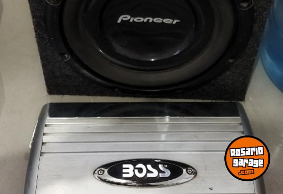 Accesorios para Autos - Woofer Pionner y potencia chaos poco uso - En Venta