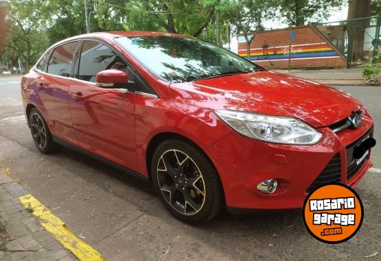 Autos - Ford FOCUS TITANIUM 6 A/T 2014 Nafta 92000Km - En Venta