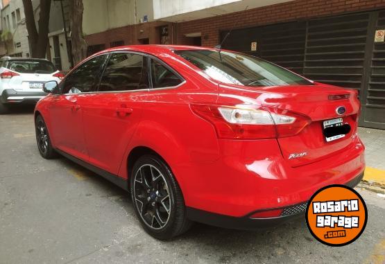 Autos - Ford FOCUS TITANIUM 6 A/T 2014 Nafta 92000Km - En Venta