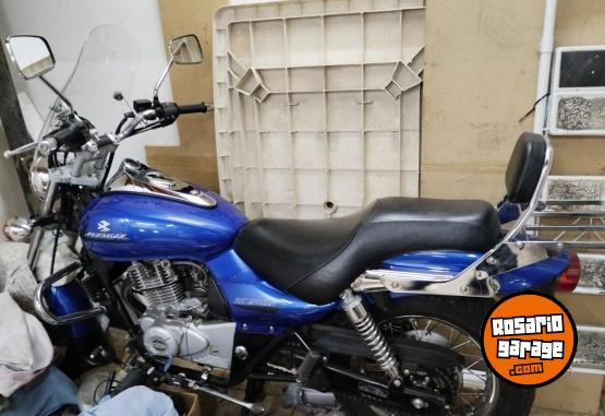 Motos - Bajaj Avenger 2016 Nafta 22000Km - En Venta