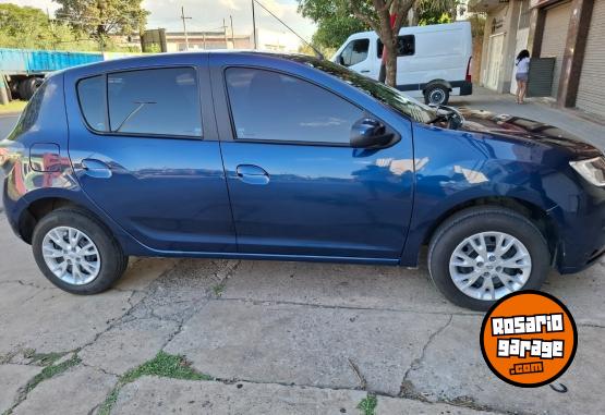 Autos - Renault Sandero 2023 Nafta 14000Km - En Venta