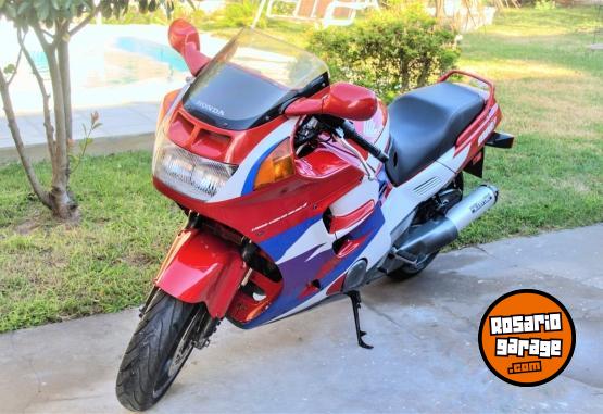 Motos - Honda CBR 1000 F 1990 Nafta 42700Km - En Venta