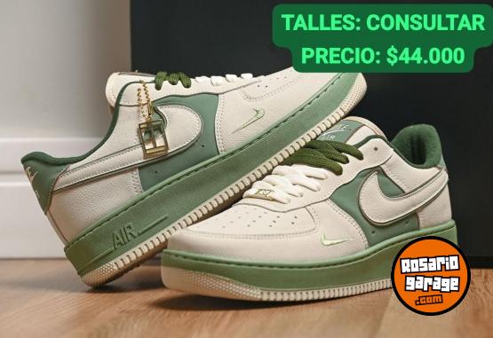 Indumentaria - Zapatillas Nike ✔️ - En Venta