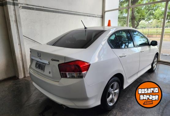 Autos - Honda City LX 2011 Nafta 111836Km - En Venta