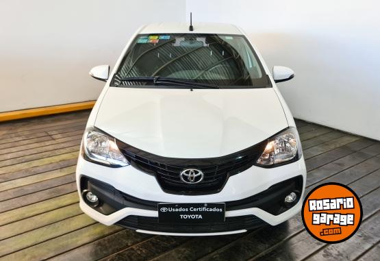 Autos - Toyota ETIOS XLS 1,5 6M/T 4P 2021 Nafta 85402Km - En Venta