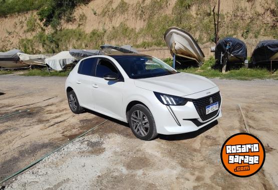 Autos - Peugeot 208 Feline 2023 Nafta 24000Km - En Venta