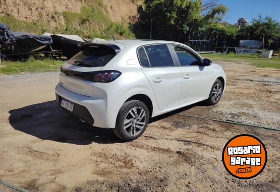 Autos - Peugeot 208 Feline 2023 Nafta 24000Km - En Venta