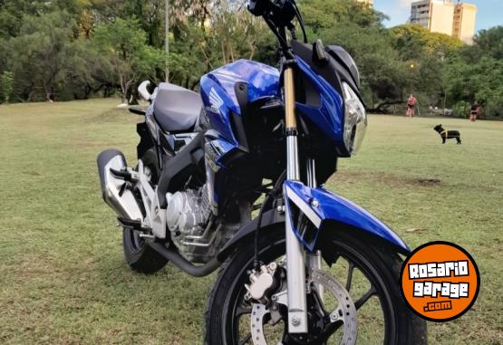 Motos - Honda Cb twister 2022 Nafta 12Km - En Venta