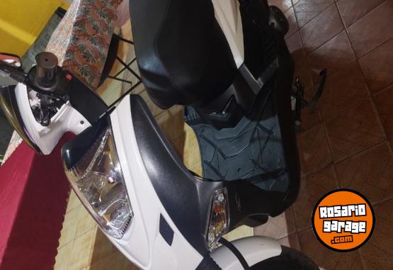 Motos - Kymco AGILITY 125 2023 Nafta 14000Km - En Venta