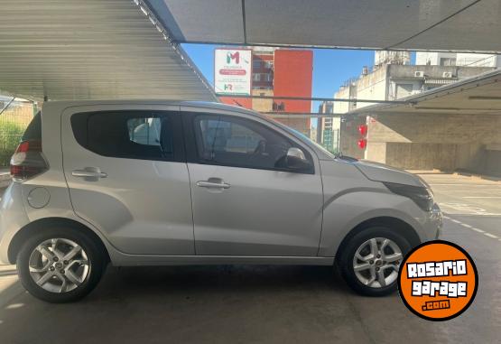 Autos - Fiat Mobi Easy 2017 GNC 54000Km - En Venta