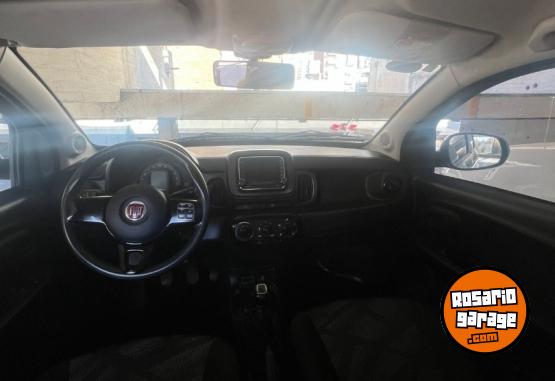 Autos - Fiat Mobi Easy 2017 GNC 54000Km - En Venta