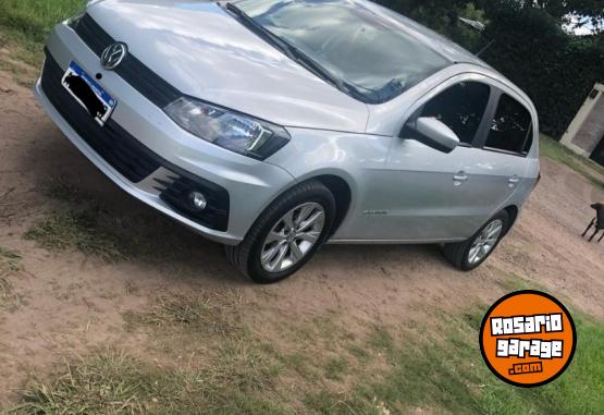 Autos - Volkswagen GOL TREND 2017 Nafta 115000Km - En Venta