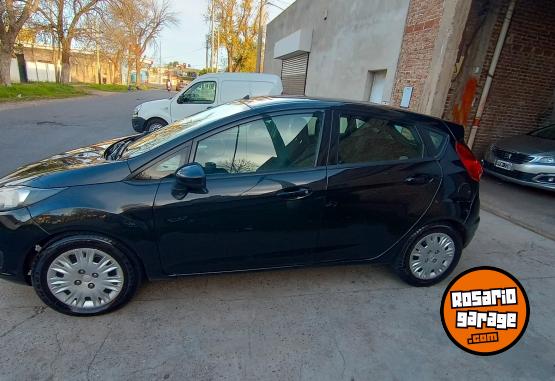 Autos - Ford FIESTA FOCUS C3 ONIX 2015 GNC 120000Km - En Venta