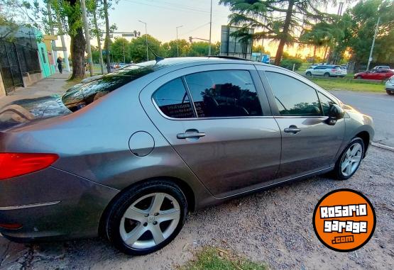 Autos - Peugeot 408 2014 Nafta 130000Km - En Venta