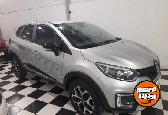 Autos - Renault Captur tracker hrv 2019 Nafta 107000Km - En Venta