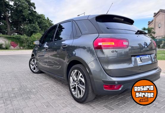 Autos - Citroen C4 picasso 2016 Nafta 77000Km - En Venta