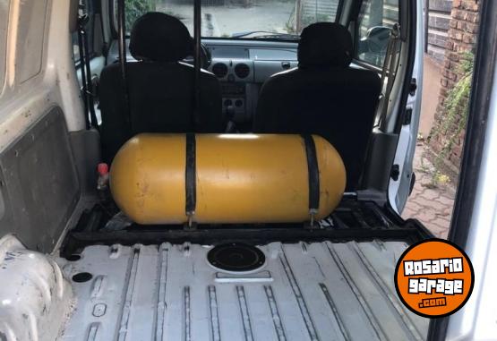 Utilitarios - Renault Kangoo 2009 GNC 160000Km - En Venta