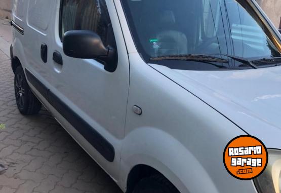 Utilitarios - Renault Kangoo 2009 GNC 160000Km - En Venta